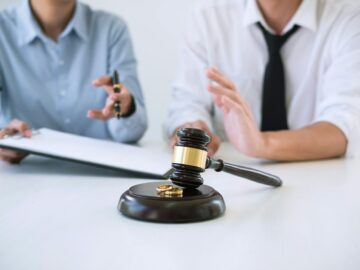 husband and wife during divorce process and signing of divorce contract, Wedding ring
