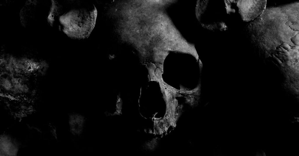 Réponses essentielles pour surmonter le ghosting : 80 stratégies efficaces découvrez le phénomène du ghosting : cette pratique de couper les ponts sans explication dans les relations modernes. apprenez à comprendre ses causes, ses impacts émotionnels, et comment y faire face dans le monde des rencontres d'aujourd'hui.