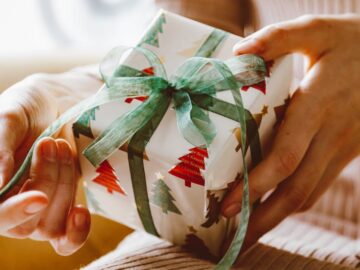 découvrez des techniques éprouvées pour enrichir votre vie amoureuse. apprenez à mieux communiquer, renforcer votre connexion et cultiver la passion dans votre relation grâce à des conseils pratiques et des stratégies efficaces.