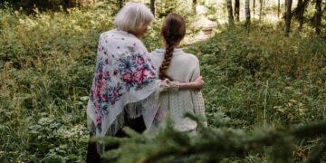 découvrez les différentes étapes de la relation amoureuse, de la rencontre à la complicité, en passant par les défis et les moments de croissance. apprenez à naviguer à travers chaque phase pour renforcer vos liens et favoriser une amour durable.