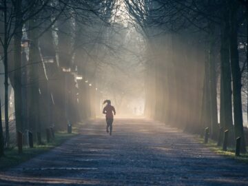 découvrez l'importance de l'exercice physique pour votre santé et votre bien-être. apprenez des routines variées, des conseils pour rester motivé et les bienfaits de l'activité physique sur votre corps et votre esprit.