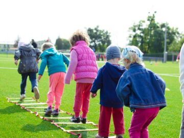 découvrez un environnement d'apprentissage dynamique et enrichissant pour les élèves ! notre école propose des programmes éducatifs innovants, des activités passionnantes et un personnel dédié pour accompagner chaque étudiant dans son parcours scolaire. rejoignez-nous pour épanouir vos compétences et réussir ensemble.