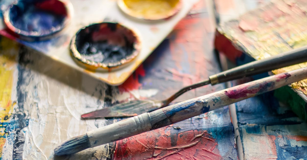 découvrez l'univers fascinant de l'art, allant des chefs-d'œuvre classiques aux tendances contemporaines. explorez les peintures, sculptures et performances qui inspirent et provoquent des émotions à travers le temps et les cultures.