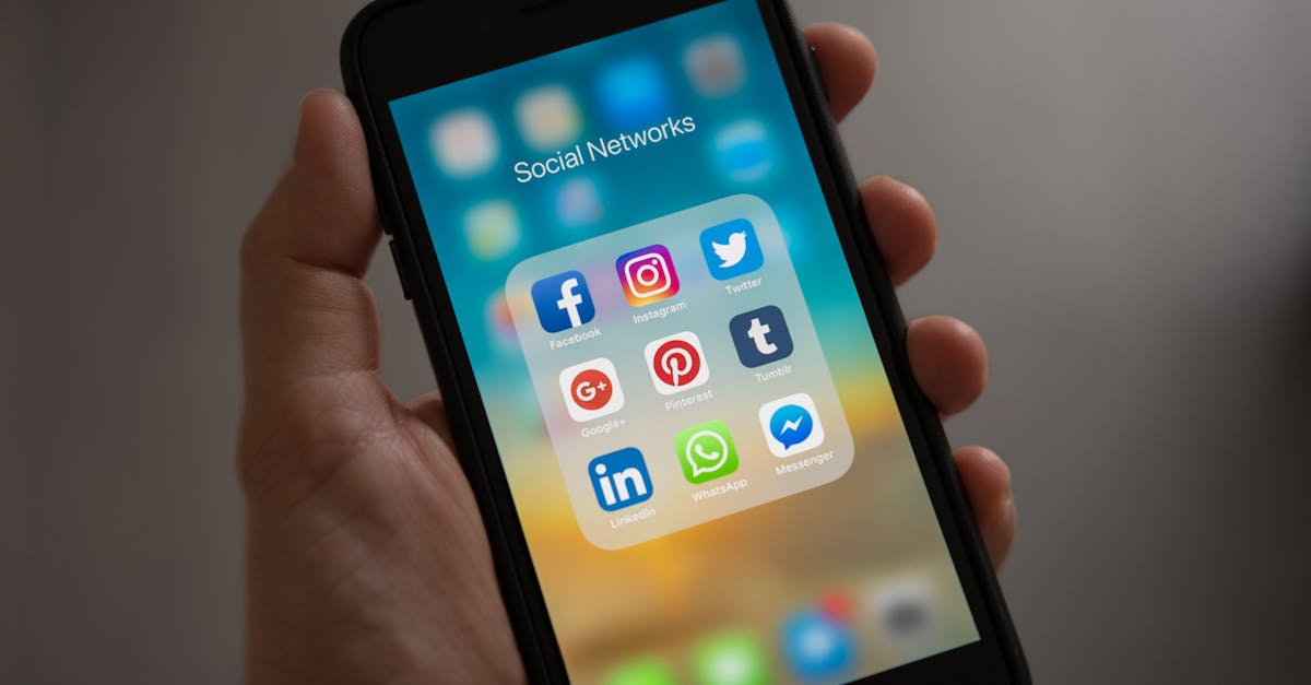 découvrez l'importance de la communication dans nos interactions quotidiennes. apprenez des techniques efficaces pour améliorer vos compétences en communication, que ce soit dans un cadre professionnel ou personnel. explorez les différents types de communication et comment ils peuvent renforcer vos relations.