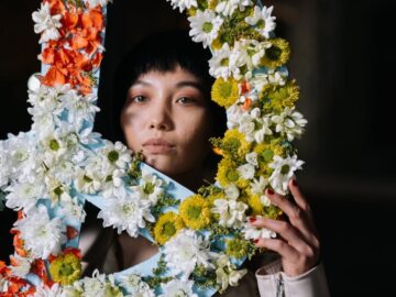 découvrez les manifestations culturelles à travers le monde : festivals, expositions, spectacles et événements artistiques qui célèbrent la diversité et la richesse des cultures. plongez dans ces expériences uniques qui enrichissent notre compréhension et notre appréciation des traditions et des créations humaines.