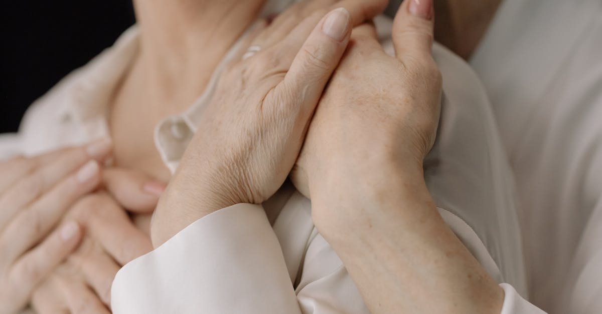 découvrez l'importance de la sécurité émotionnelle dans votre vie quotidienne. apprenez à renforcer vos liens affectifs, à gérer vos émotions et à cultiver un environnement serein pour favoriser le bien-être personnel et relationnel.