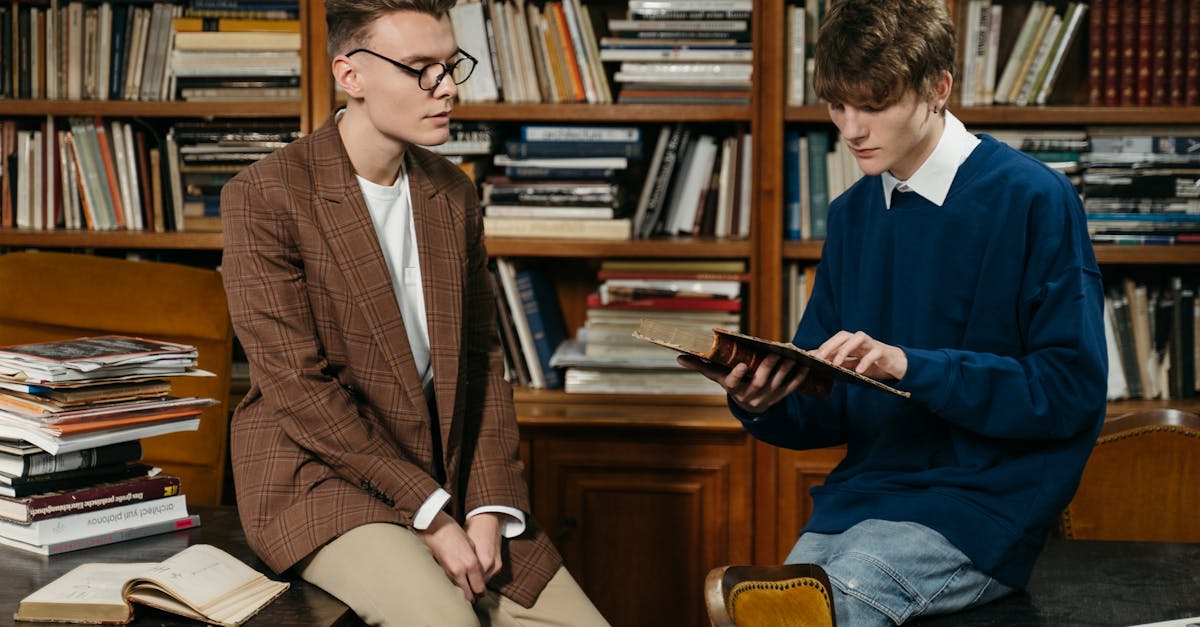 explorez des discussions littéraires enrichissantes, où passionnés de littérature échangent idées, analyses et recommandations sur les œuvres classiques et contemporaines.