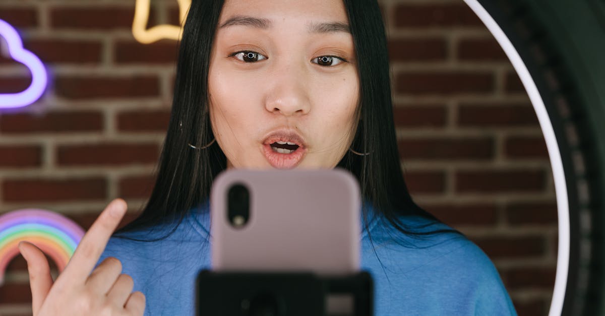 découvrez l'art du personal branding pour construire une image forte et authentique. apprenez à vous démarquer sur le marché grâce à des stratégies de branding personnel efficaces, adaptées à votre carrière et vos aspirations.