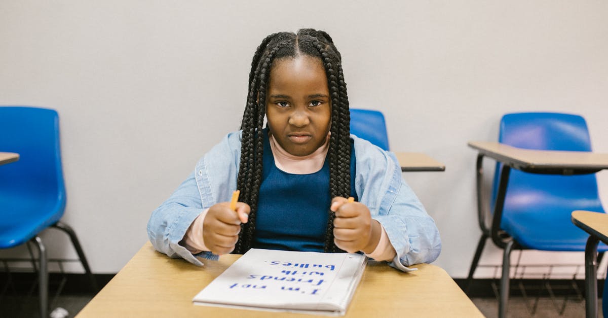 découvrez des exemples de messages en colère à envoyer à un ex, pour exprimer vos émotions avec force tout en restant respectueux.