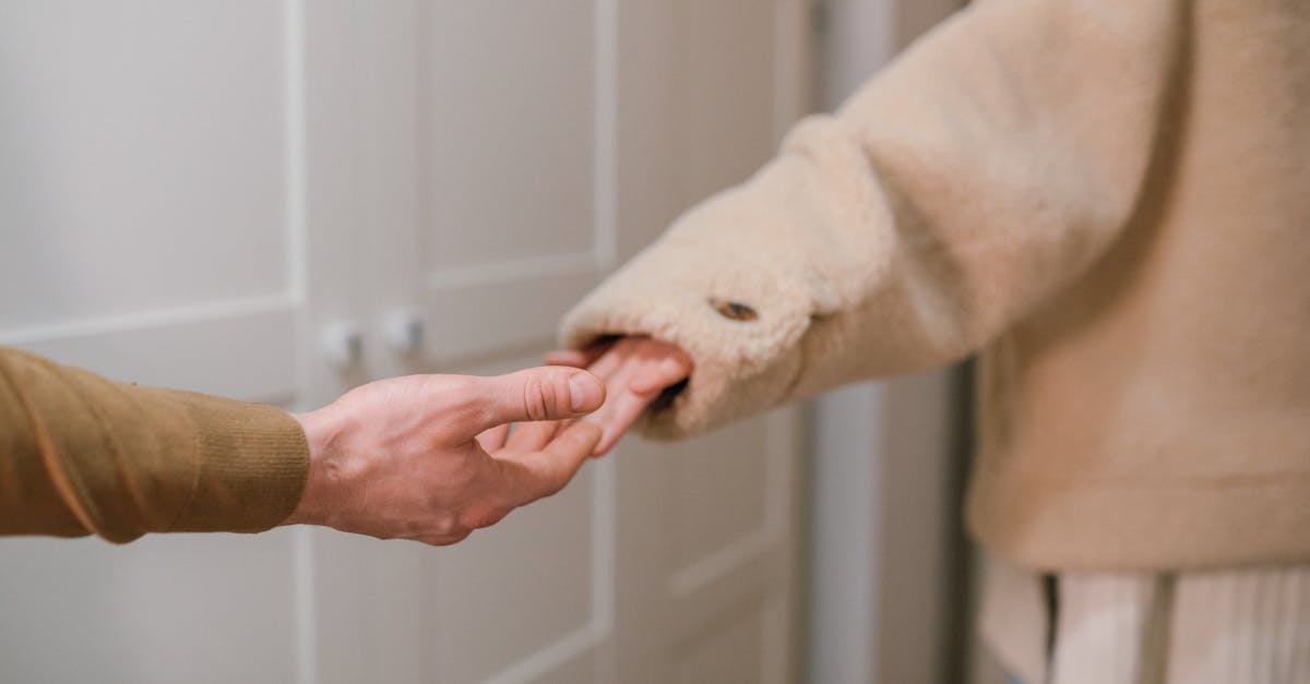 découvrez comment mettre fin à une relation avec douceur et respect grâce à nos conseils pour une séparation en douceur.