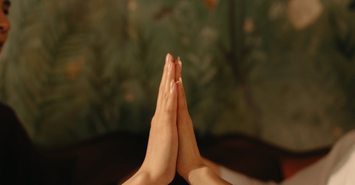 découvrez tout sur la notion de compromis : définition, importance et conseils pour trouver un terrain d'entente efficace dans vos relations personnelles et professionnelles.