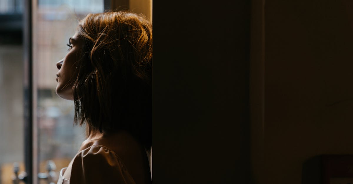 découvrez comment créer une description de profil de rencontre efficace qui attire l'attention, reflète votre personnalité et augmente vos chances de trouver l'amour.