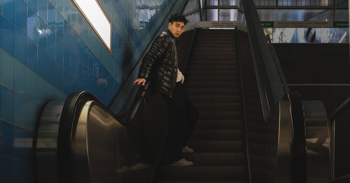 découvrez comment renouer avec votre ex après une longue période de silence grâce à des conseils efficaces et bienveillants pour reconstruire la communication.