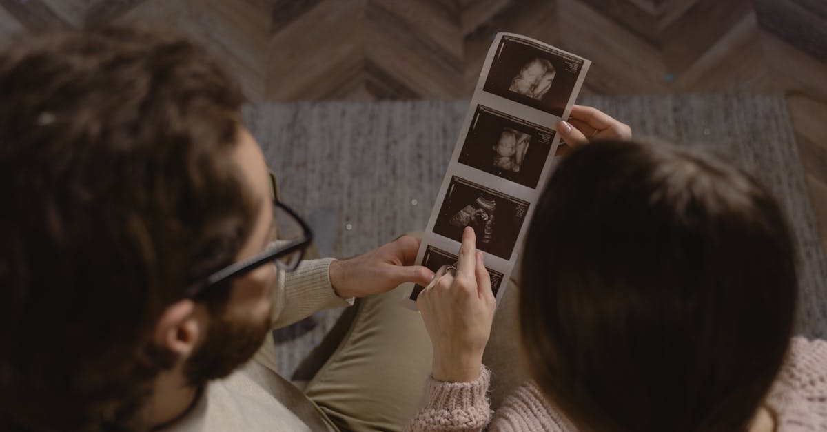 découvrez la signification des rêves où votre partenaire vous trompe et ce qu'ils révèlent sur vos émotions et votre relation.