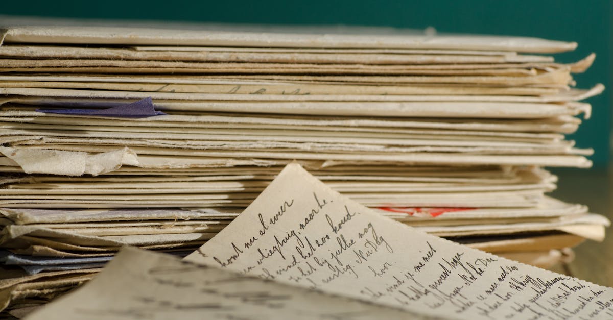 découvrez comment écrire une lettre manuscrite touchante à votre ex pour exprimer vos sentiments, clarifier vos pensées et peut-être raviver une connexion perdue.