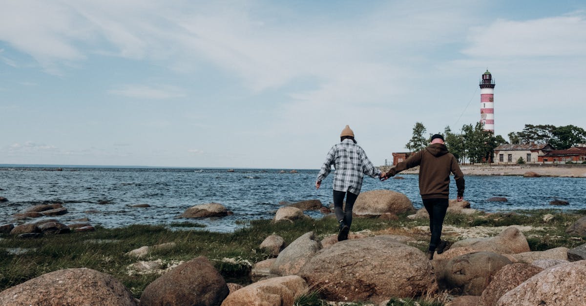 découvrez des conseils efficaces pour retrouver rapidement une relation harmonieuse avec votre ex après une rupture.