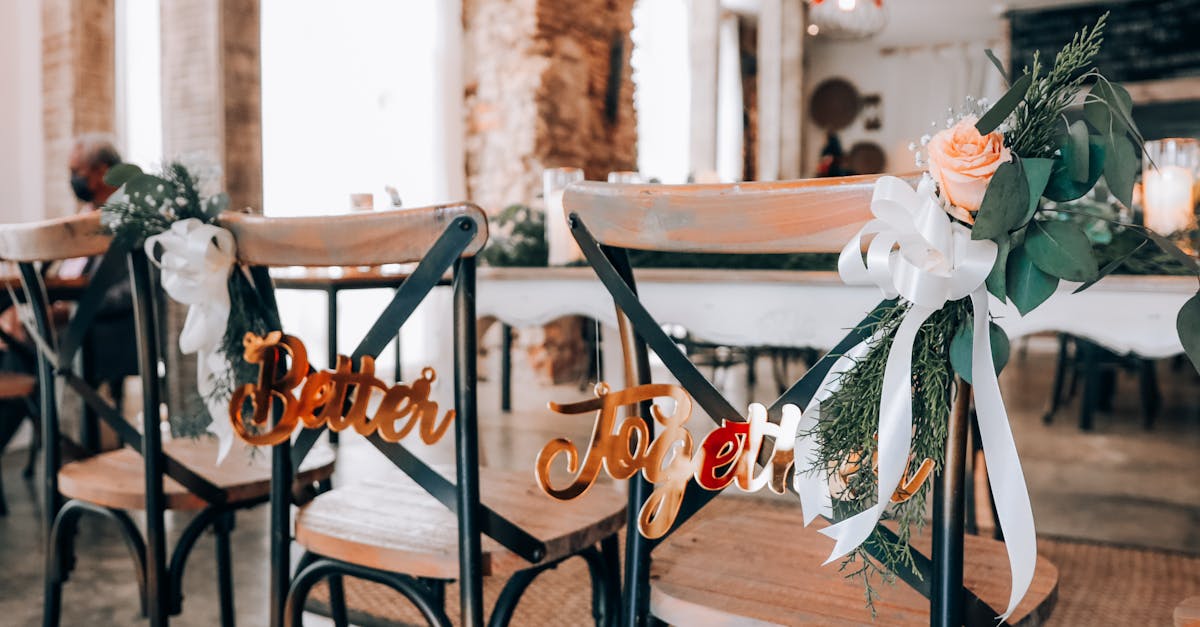 découvrez les signes d'amour qui révèlent vos sentiments et ceux des autres. comprenez les signes subtils pour mieux vivre vos relations amoureuses.