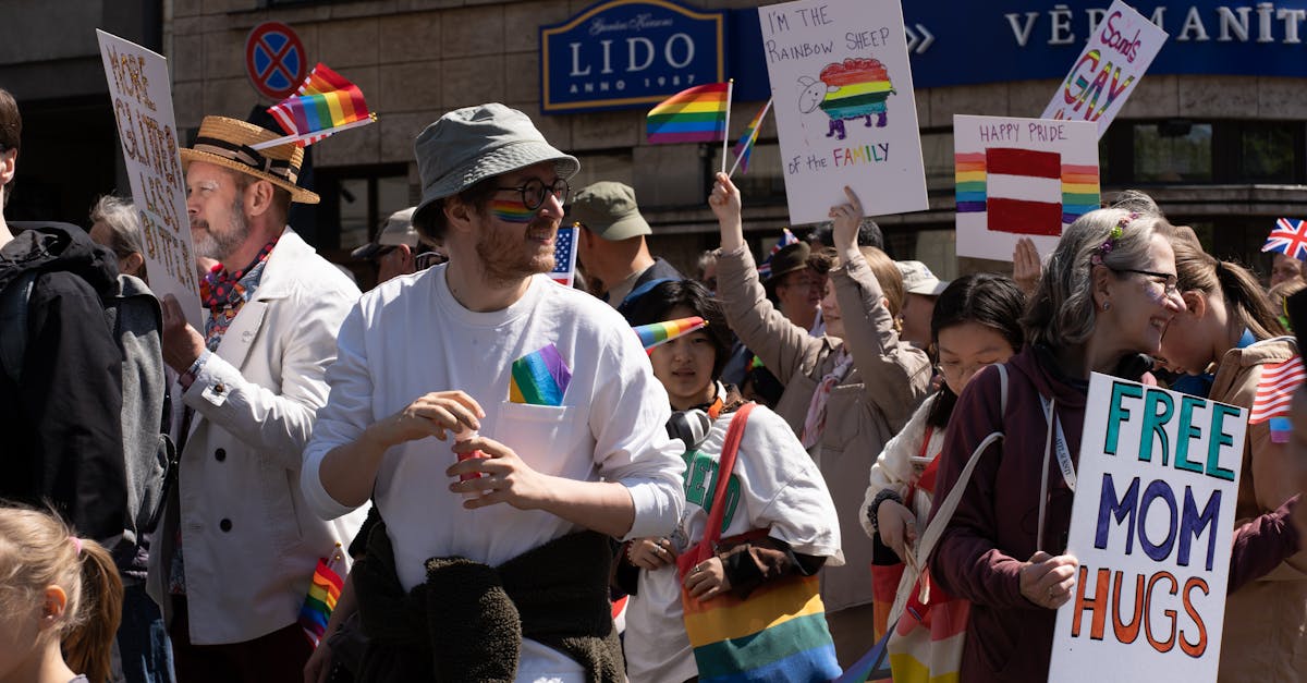 découvrez les signes qui révèlent l'amour véritable, comment reconnaître les gestes et comportements amoureux pour mieux comprendre vos sentiments.