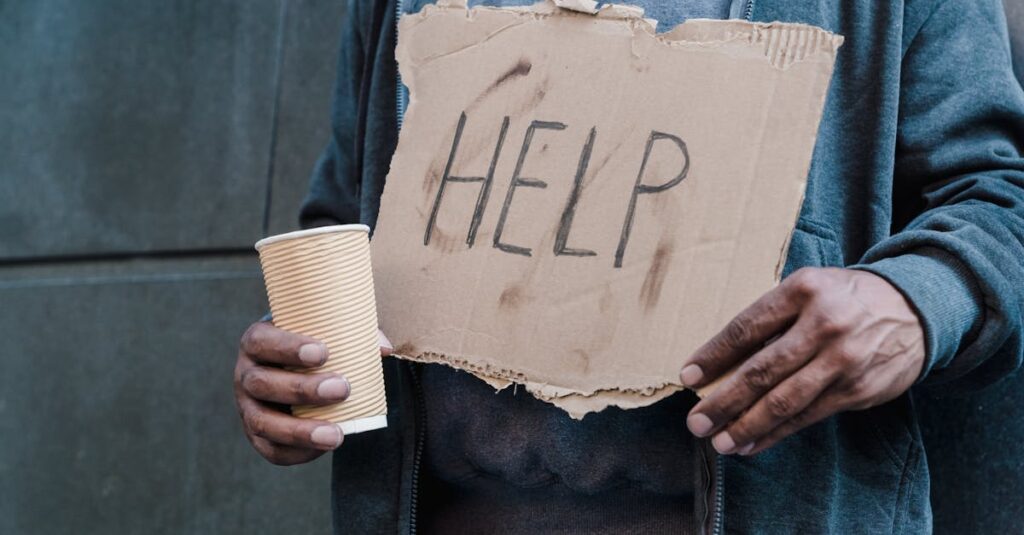 Suis-je trop needy ? Signes révélateurs et solutions pour retrouver confiance découvrez le concept de la dépendance affective, ses causes, ses manifestations et comment la gérer pour améliorer votre bien-être émotionnel.