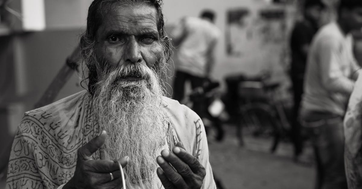 découvrez ce qu'est la dépendance affective, ses causes et comment la surmonter pour améliorer vos relations et votre bien-être émotionnel.