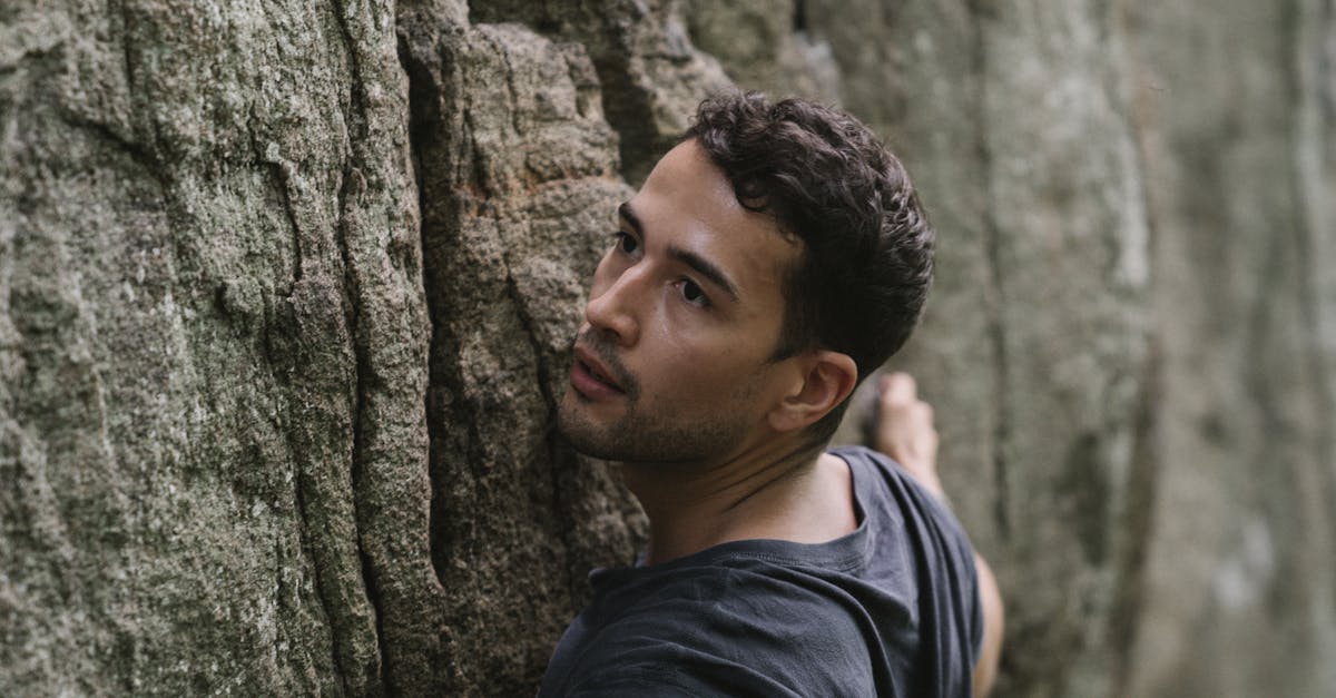 découvrez des conseils et stratégies pour surmonter un chagrin d'amour, retrouver la confiance en soi et avancer vers un avenir plus heureux.