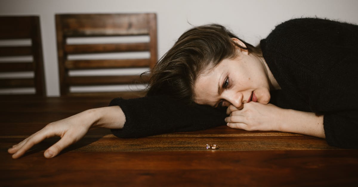 découvrez des conseils et stratégies efficaces pour surmonter un chagrin d'amour et retrouver la paix intérieure.