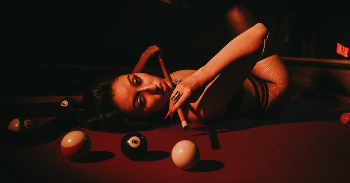 découvrez nos conseils et astuces pour maîtriser l'art de la séduction et créer des connexions authentiques.