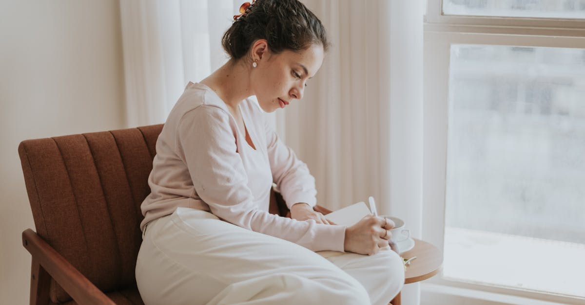 découvrez l'importance du self-care pour améliorer votre bien-être physique et mental grâce à des conseils pratiques et des astuces pour prendre soin de vous au quotidien.