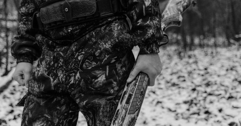 Pourquoi mon ex me surveille et comment réagir ? découvrez ce qu'est le stalking, ses manifestations, ses conséquences et comment se protéger contre ce comportement intrusif et dangereux.