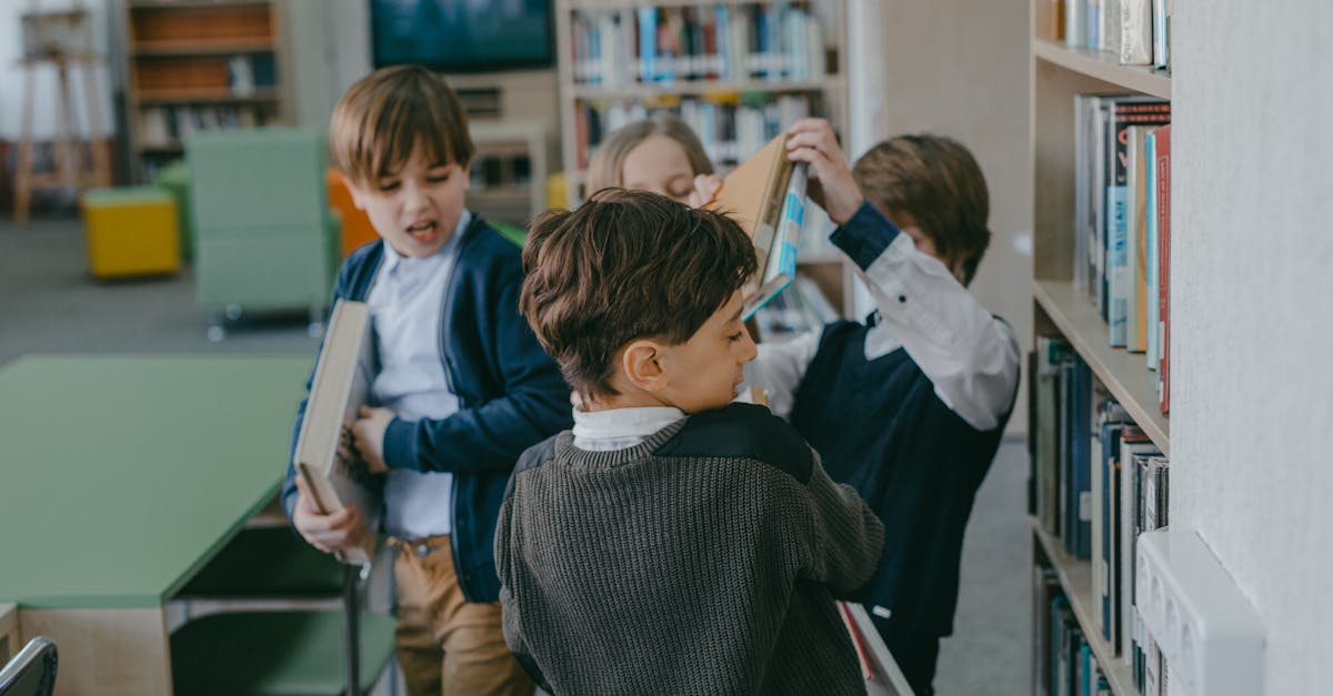 découvrez l'expérience immersive de 'victim playing', un jeu captivant où stratégie et réflexion vous plongent au cœur de la survie.