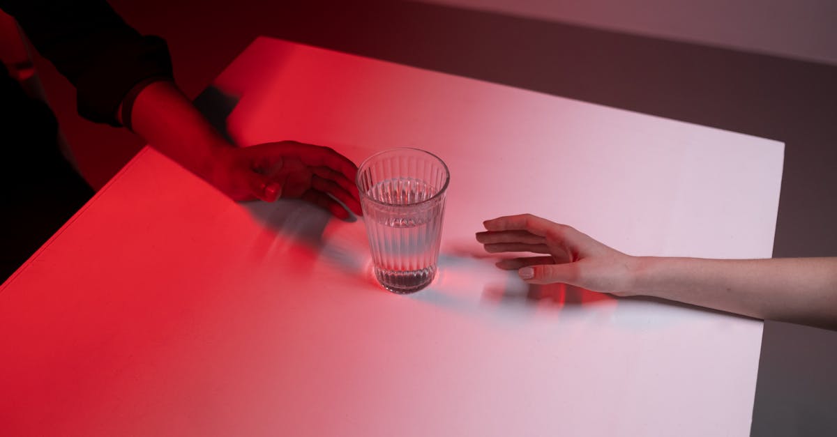 découvrez 'desire', une exploration profonde des passions humaines et des émotions intenses qui façonnent nos vies.