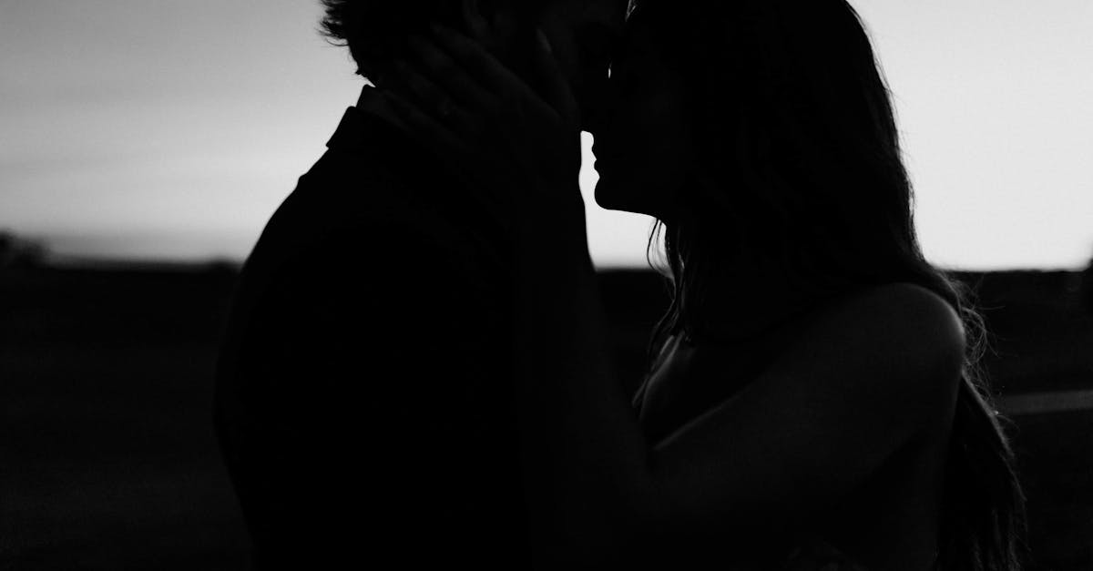 découvrez comment gérer la relation avec un ex-partenaire, surmonter la séparation et avancer sereinement vers de nouvelles expériences.