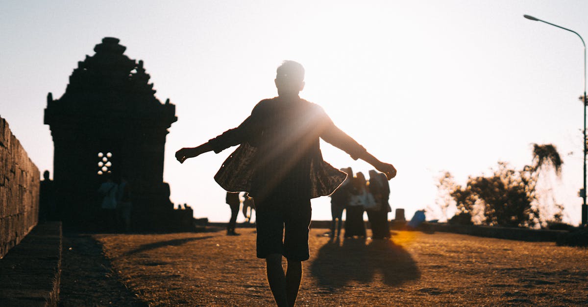 découvrez comment gérer l'amour excessif pour maintenir des relations équilibrées et saines.