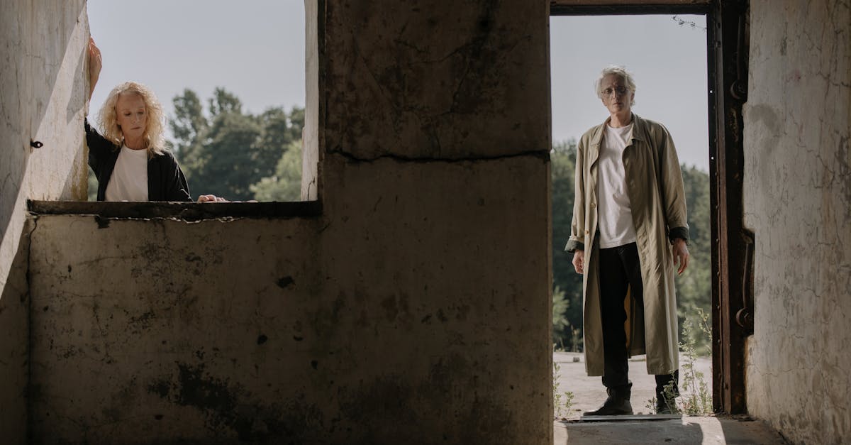 découvrez des conseils et astuces pour surmonter un chagrin d'amour, retrouver la confiance en soi et avancer vers un avenir plus serein.