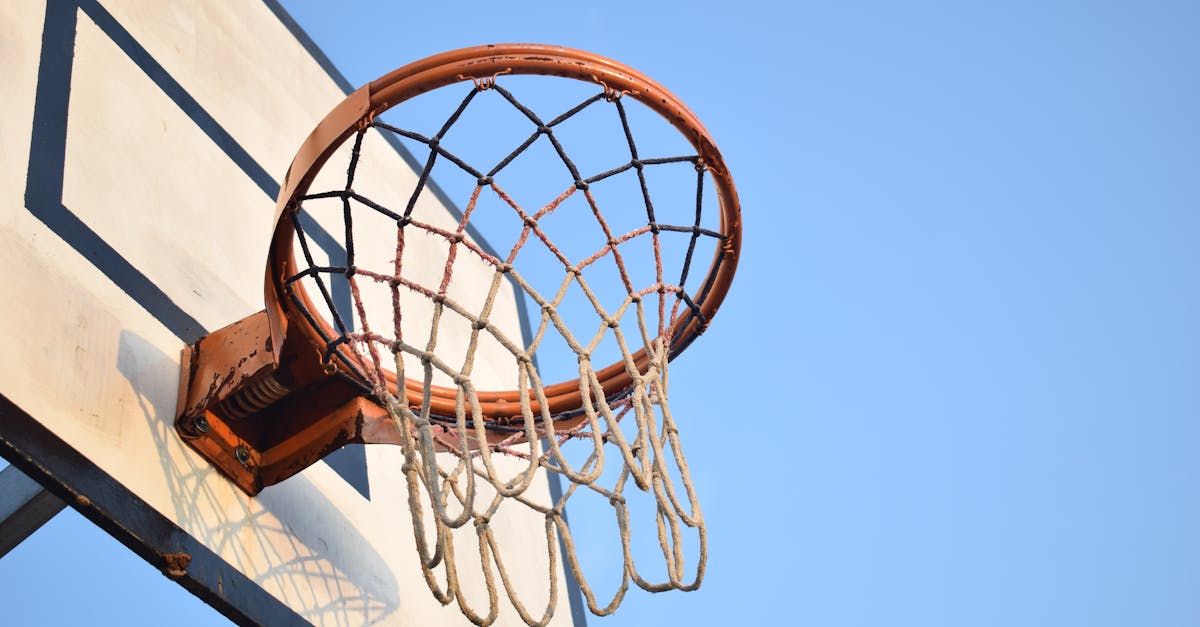 découvrez le concept de 'rebound' et comment surmonter une rupture amoureuse pour mieux rebondir dans votre vie sentimentale.