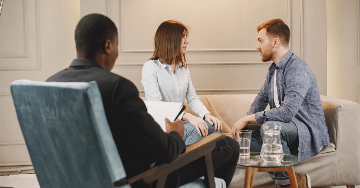 thérapie de couple pour améliorer la communication, résoudre les conflits et renforcer la relation. accompagnement professionnel pour un mieux-être à deux.