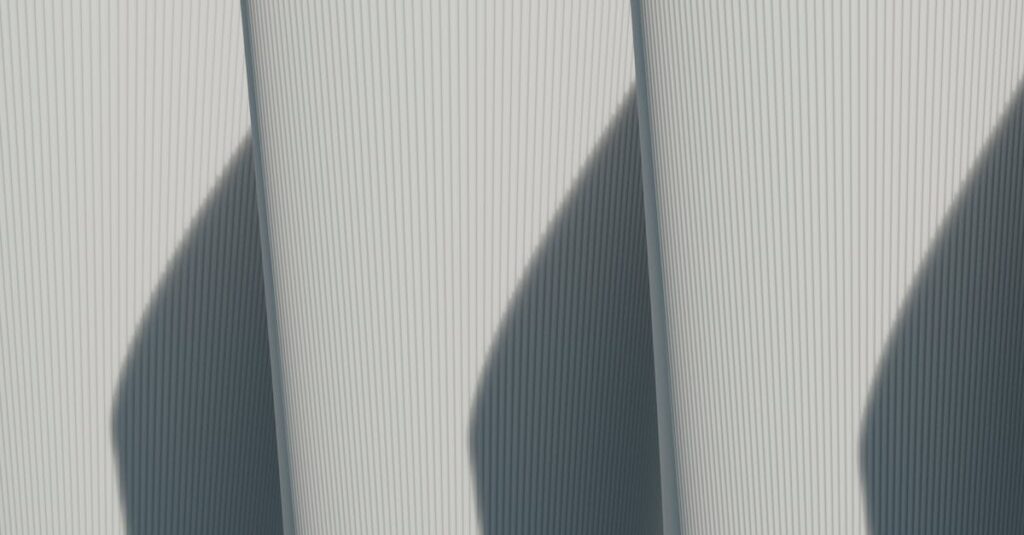 découvrez notre guide complet sur le thème 'cutting ties', explorant comment rompre les liens toxiques pour retrouver liberté et sérénité.