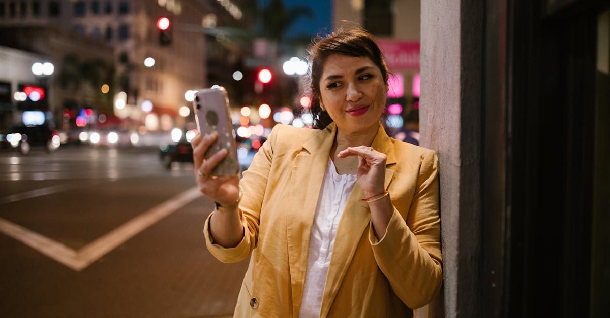 découvrez tout ce qu'il faut savoir sur le concept de distance, ses différentes significations et applications dans la vie quotidienne et scientifique.