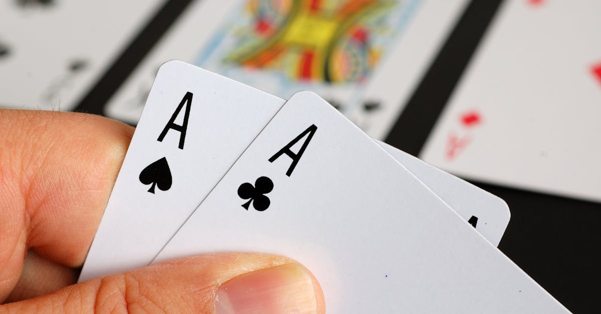 découvrez double game, un jeu captivant qui mettra à l'épreuve votre stratégie et votre rapidité. plongez dans une aventure intense où chaque mouvement compte !