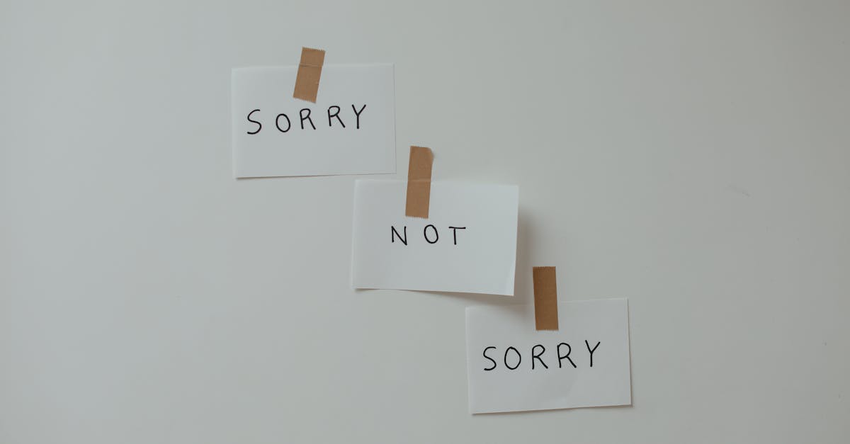 découvrez comment présenter des excuses sincères à un(e) ex-partenaire avec des conseils et exemples pour réparer la relation ou tourner la page.