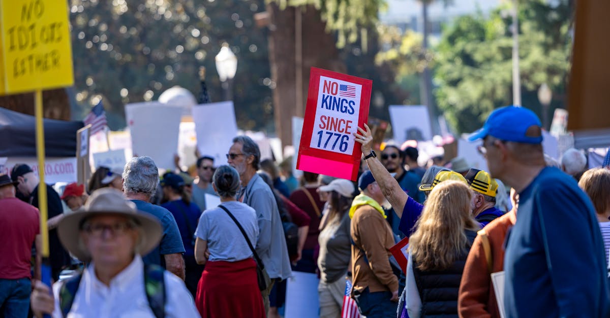 découvrez comment vivre avec une personne autoritaire, comprendre ses comportements et trouver des stratégies pour préserver votre bien-être au quotidien.