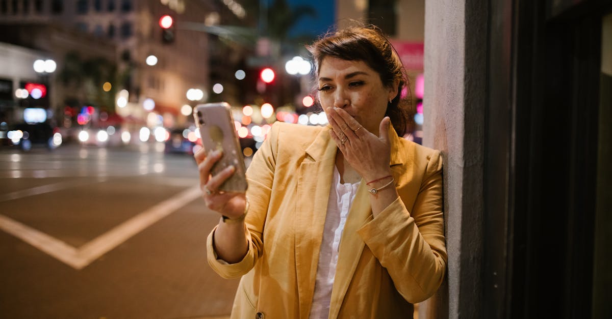 découvrez les méthodes et technologies de communication à longue distance, permettant de transmettre des informations efficacement à travers de vastes espaces.