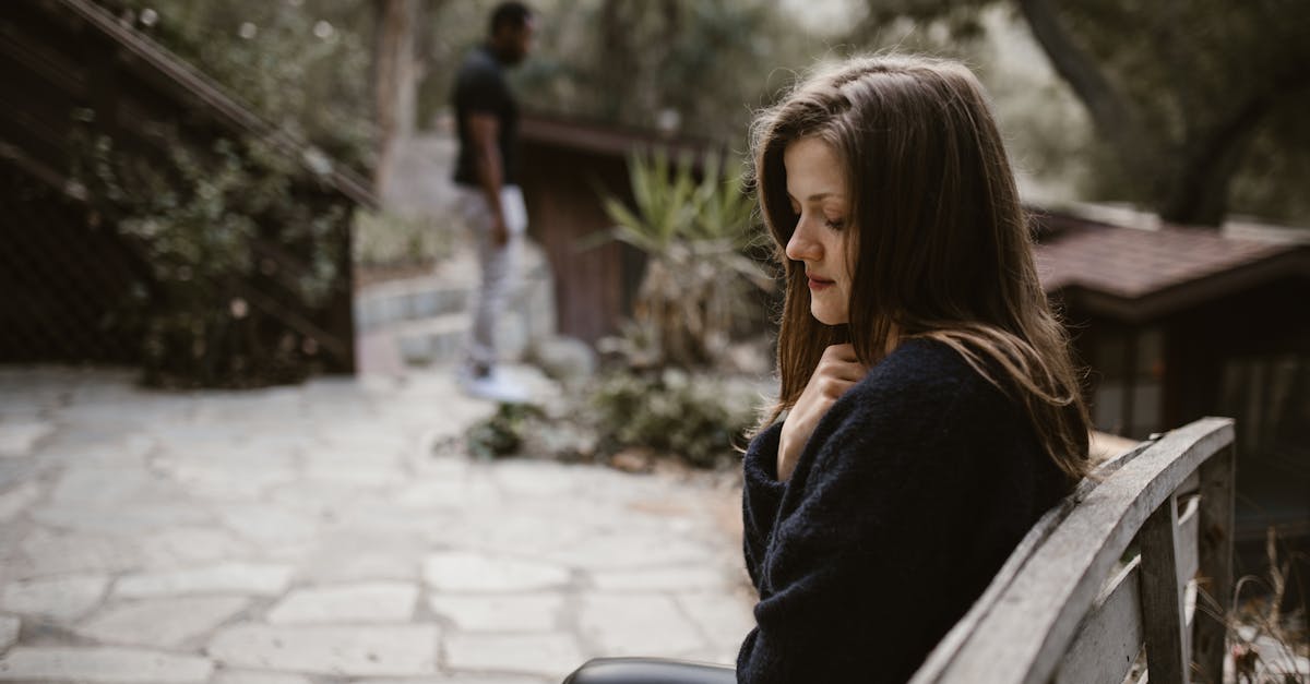 découvrez des conseils pratiques et inspirants pour tourner la page après une rupture et reconstruire votre bonheur.