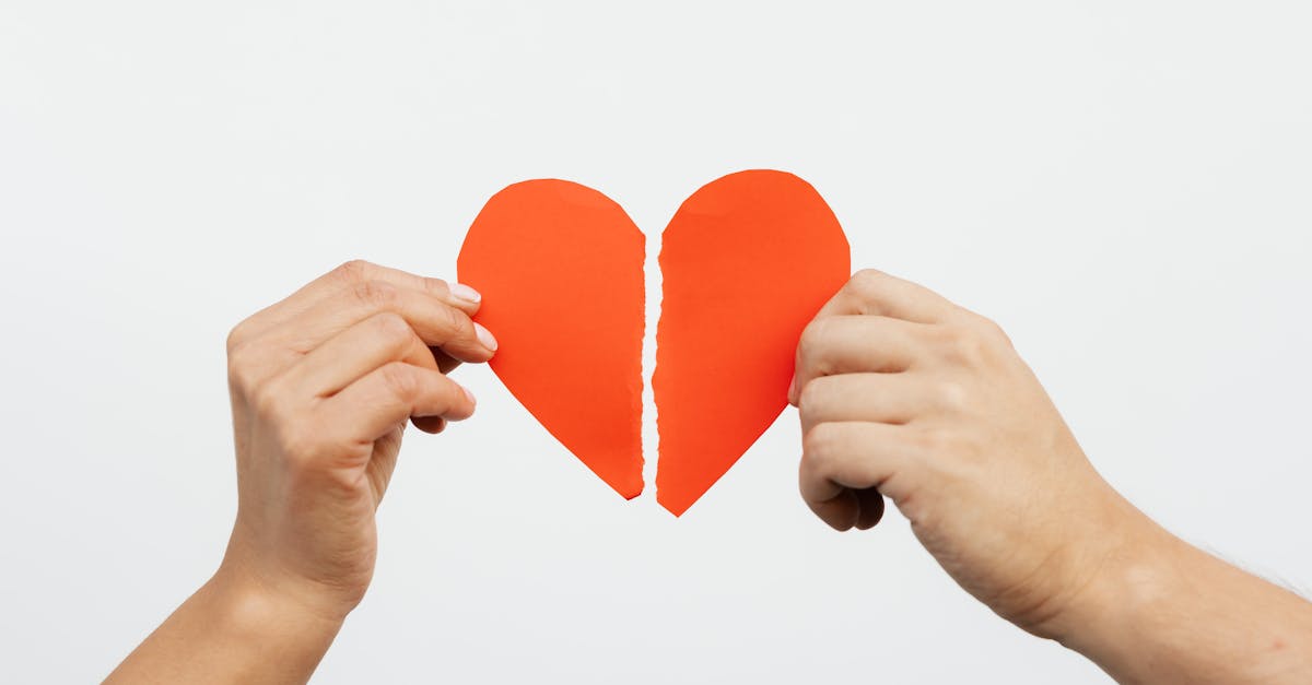 découvrez des conseils et stratégies pour surmonter un chagrin d'amour, retrouver la sérénité et avancer vers un nouvel équilibre émotionnel.