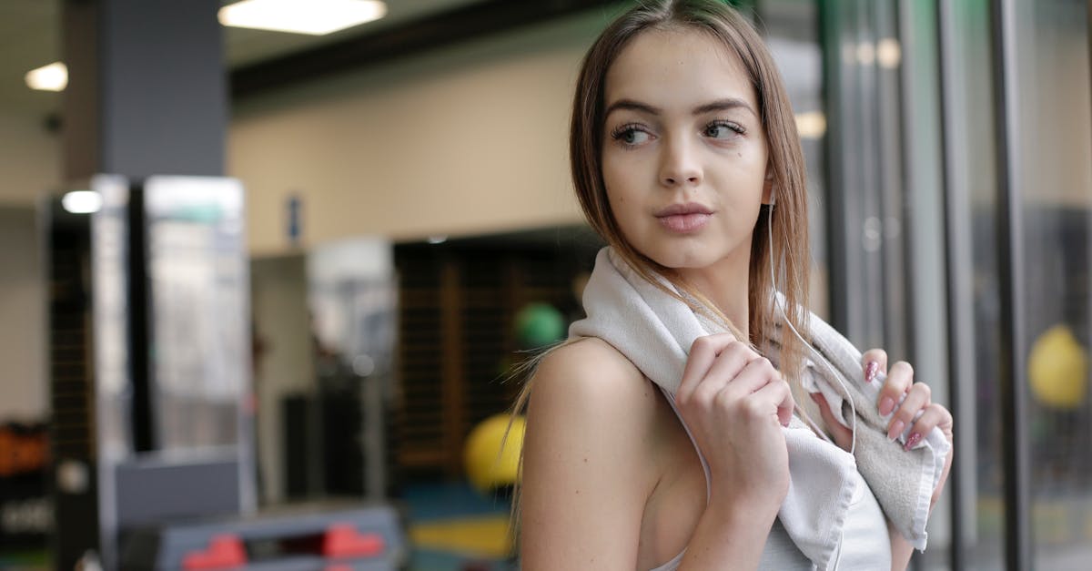 découvrez les secrets de l'attraction physique et comment elle influence les relations humaines et la connexion entre les individus.