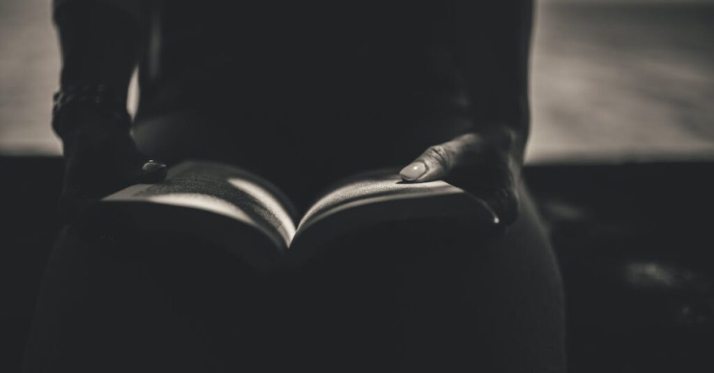 découvrez un poème captivant qui touche le cœur et éveille les émotions, mêlant beauté des mots et profondeur des sentiments.