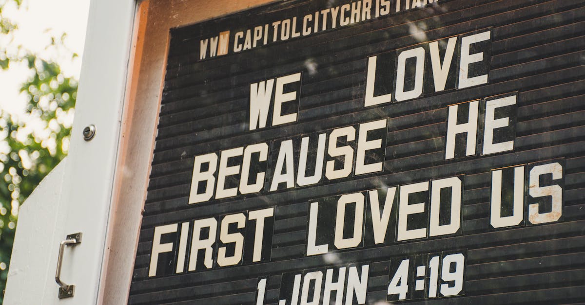 découvrez des messages de réconciliation sincères pour apaiser les conflits, retrouver la paix et rétablir les liens avec vos proches.