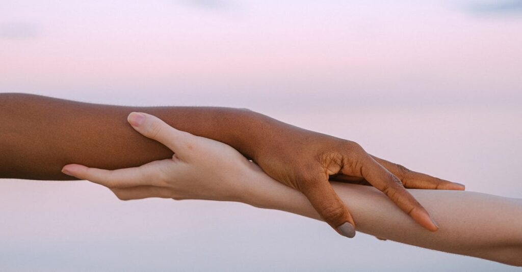 Message de réconciliation en amour : comment récupérer son ex rapidement grâce aux bons mots découvrez des messages de réconciliation pour apaiser les conflits et renouer des liens avec vos proches.