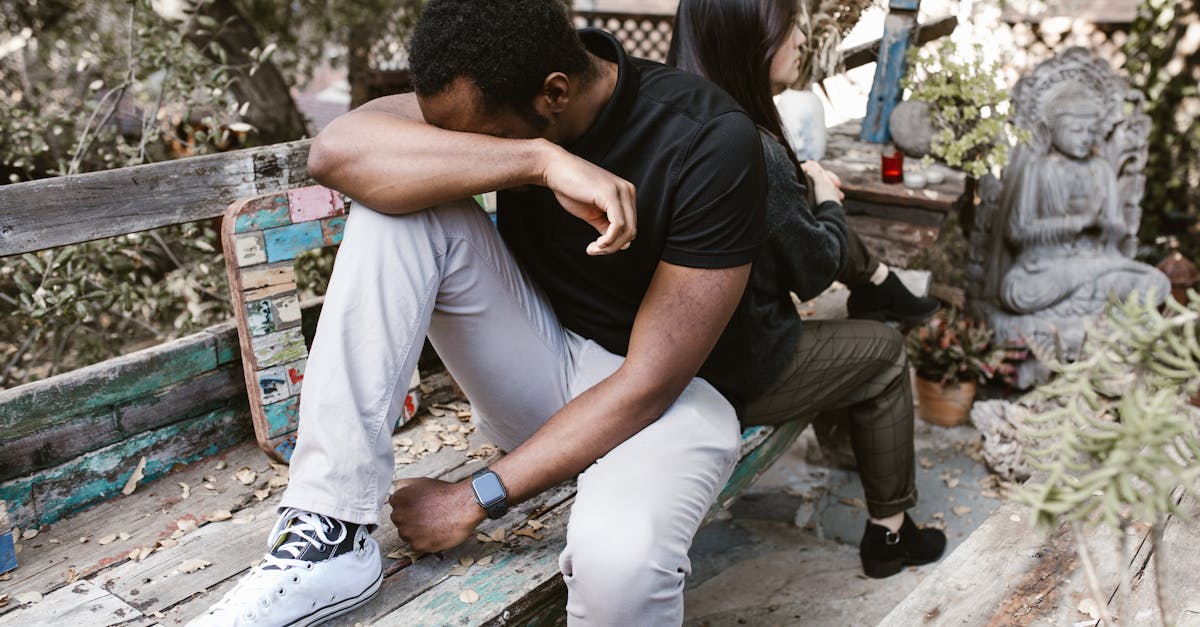 découvrez les clés d'une relation épanouissante et durable, avec des conseils pour renforcer la communication, la confiance et l'amour au quotidien.