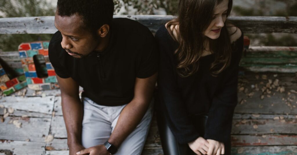 découvrez tout sur les relations : conseils, communication, confiance et astuces pour construire des liens solides et durables.